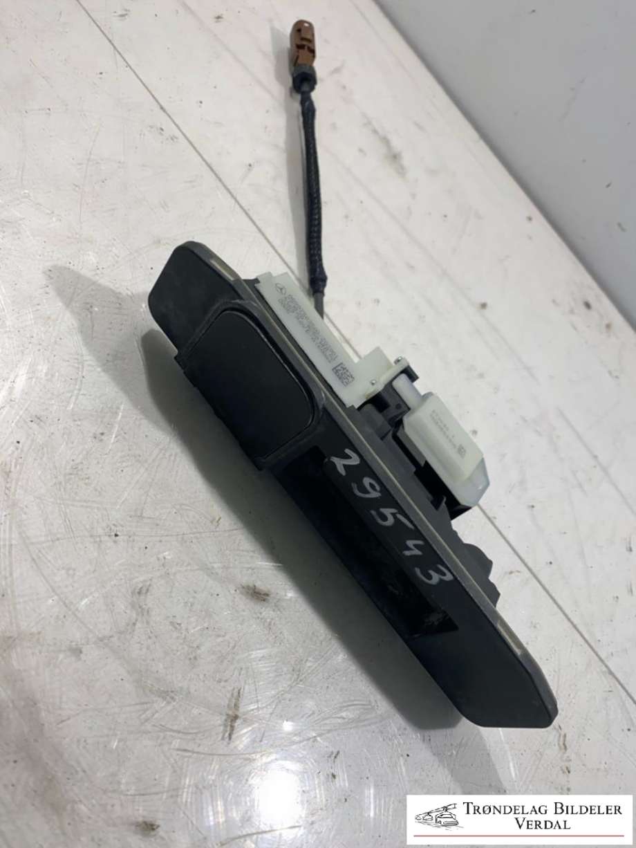 Bakluke/bakdør håndtak til Mercedes GLC, 2015-2022 (X253) (X253) (0997503500)