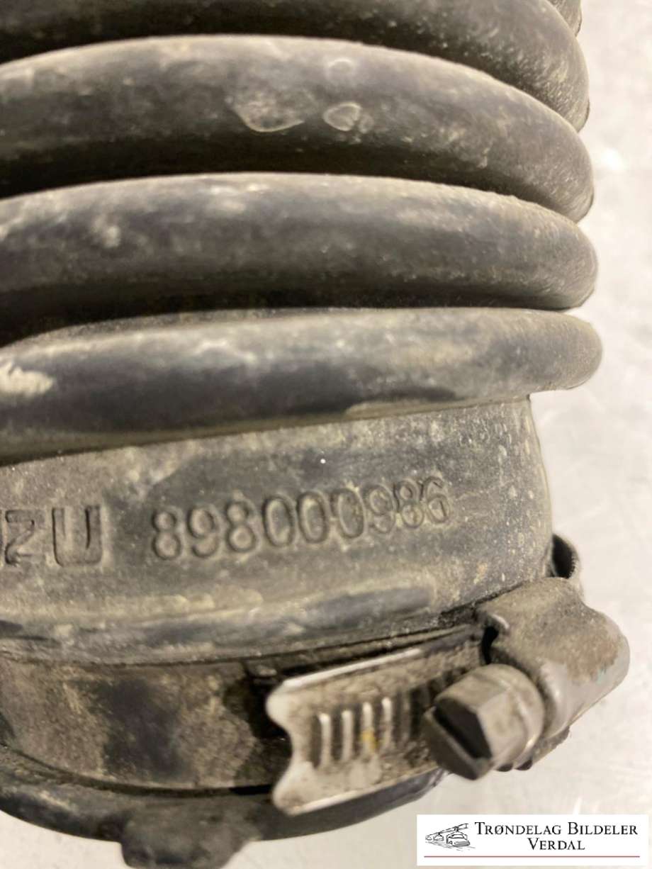 Luftslange innsug til Isuzu D-Max 2007-2012 (Type I)  (898000986|)