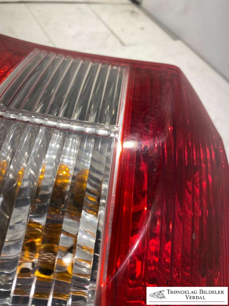 Baklykt høyre til BMW 1-Serie 2004-2011 (E81/E82/E87/E88) (E81/E82/E87/E88) (692450212|)