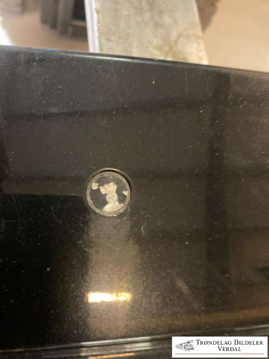 Støtfanger bak til BMW 5-Serie 2010-2017 (F10/F11) (F10/F11) (724037210|)
