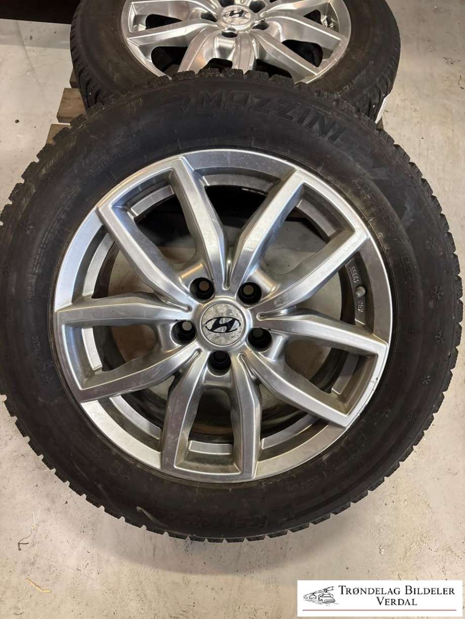Hjulsett aluminium vinter til Hyundai Tucson 2015-2020  (MAZZINI|225/60R17|DOT: 2023|DYBDE  7|5MM)