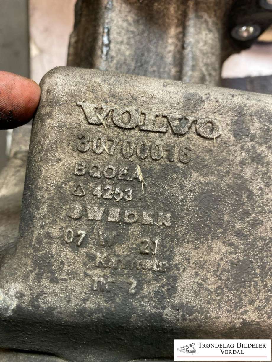 Kardang klokke foran til Volvo XC90 2007-2014 (Type I, Fase 2) (307000016|30783423|)