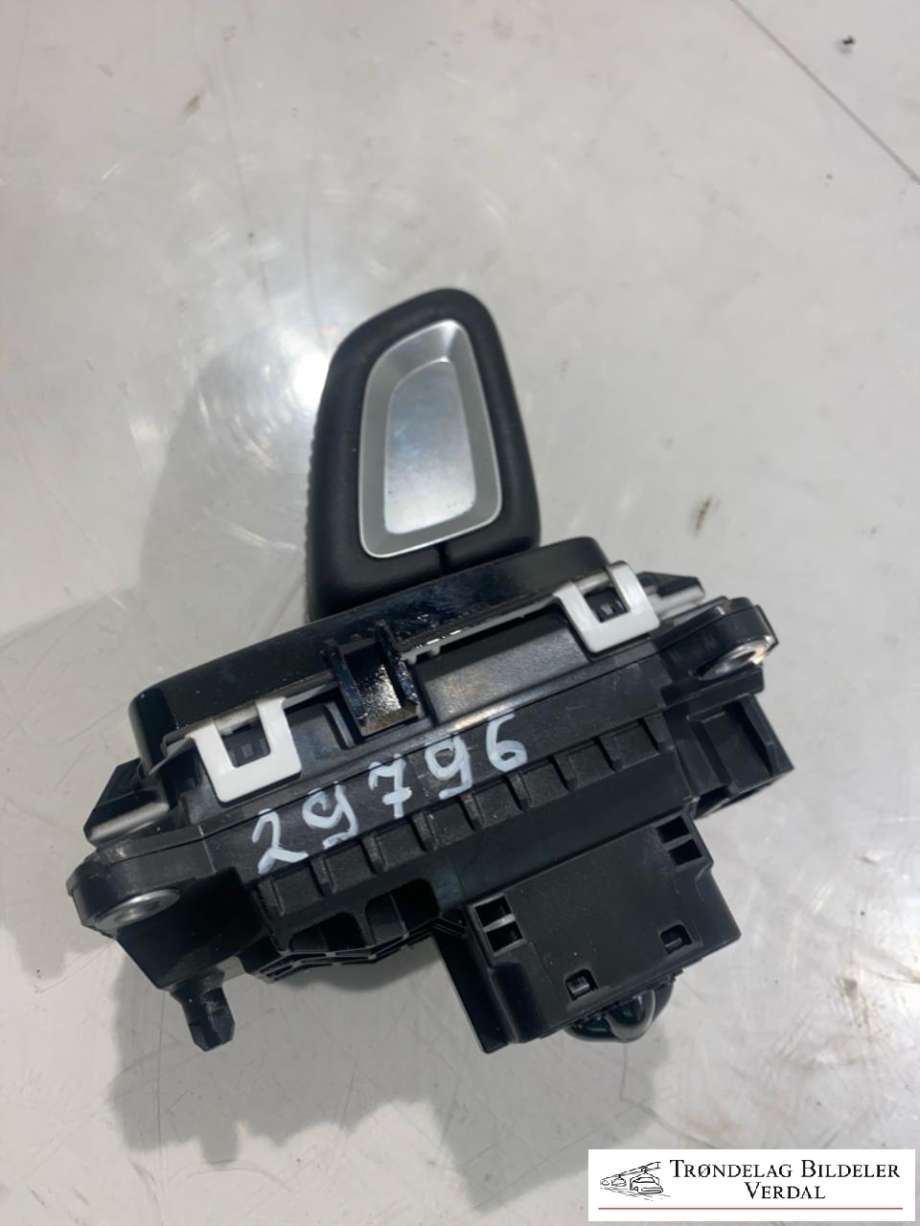 Girstang/girvelger automat til Volvo XC40 2018-2024  (31437335AD|)