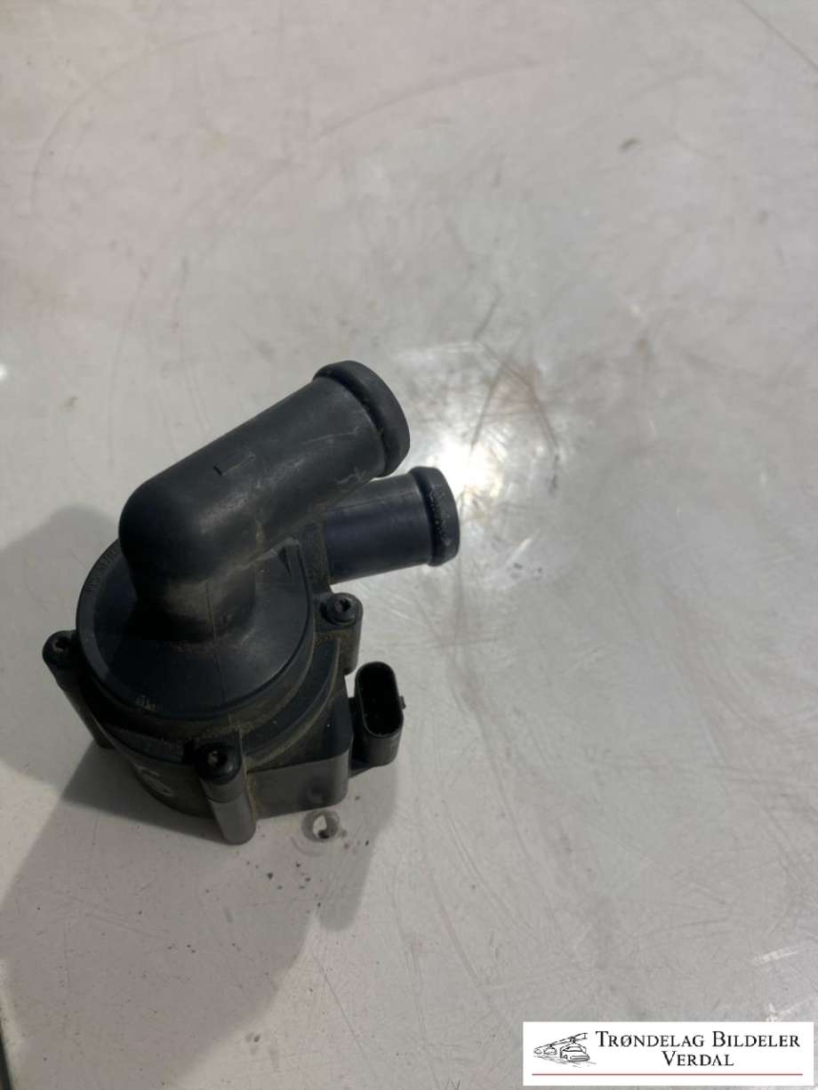 Vannpumpe elektrisk til Volvo XC40 2018-2024 (32222110|)