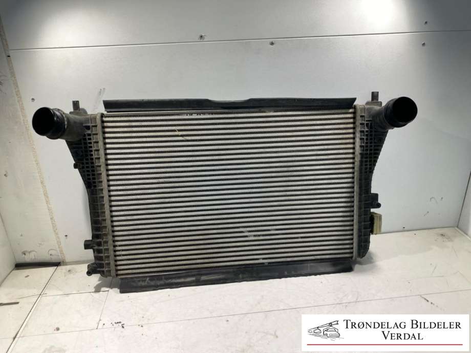 Intercooler til VW Passat 2011-2015 (B7) (B7) (3C0145805AN|)