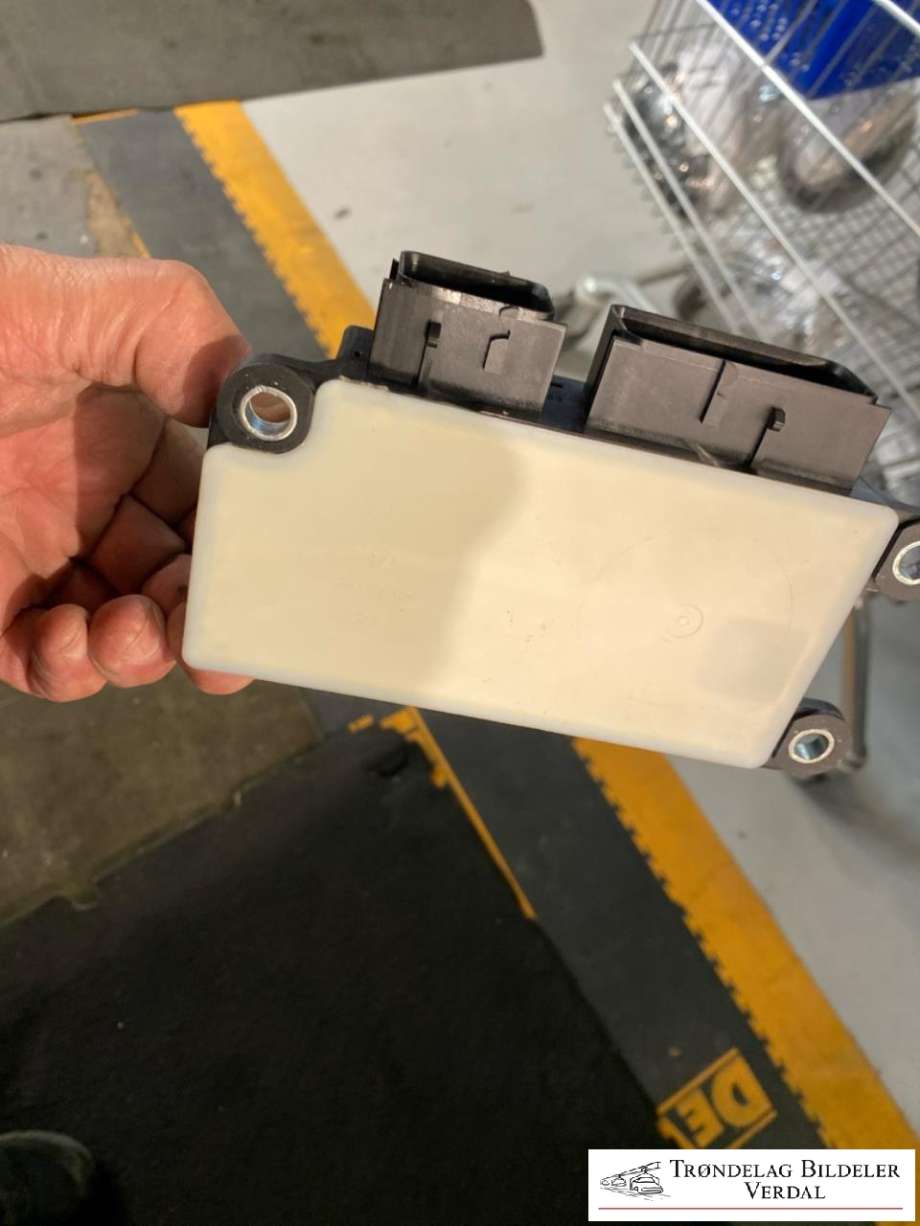 Styreenhet airbag hovedsensor til Opel Zafira Tourer 2012-2018  (13582437|)