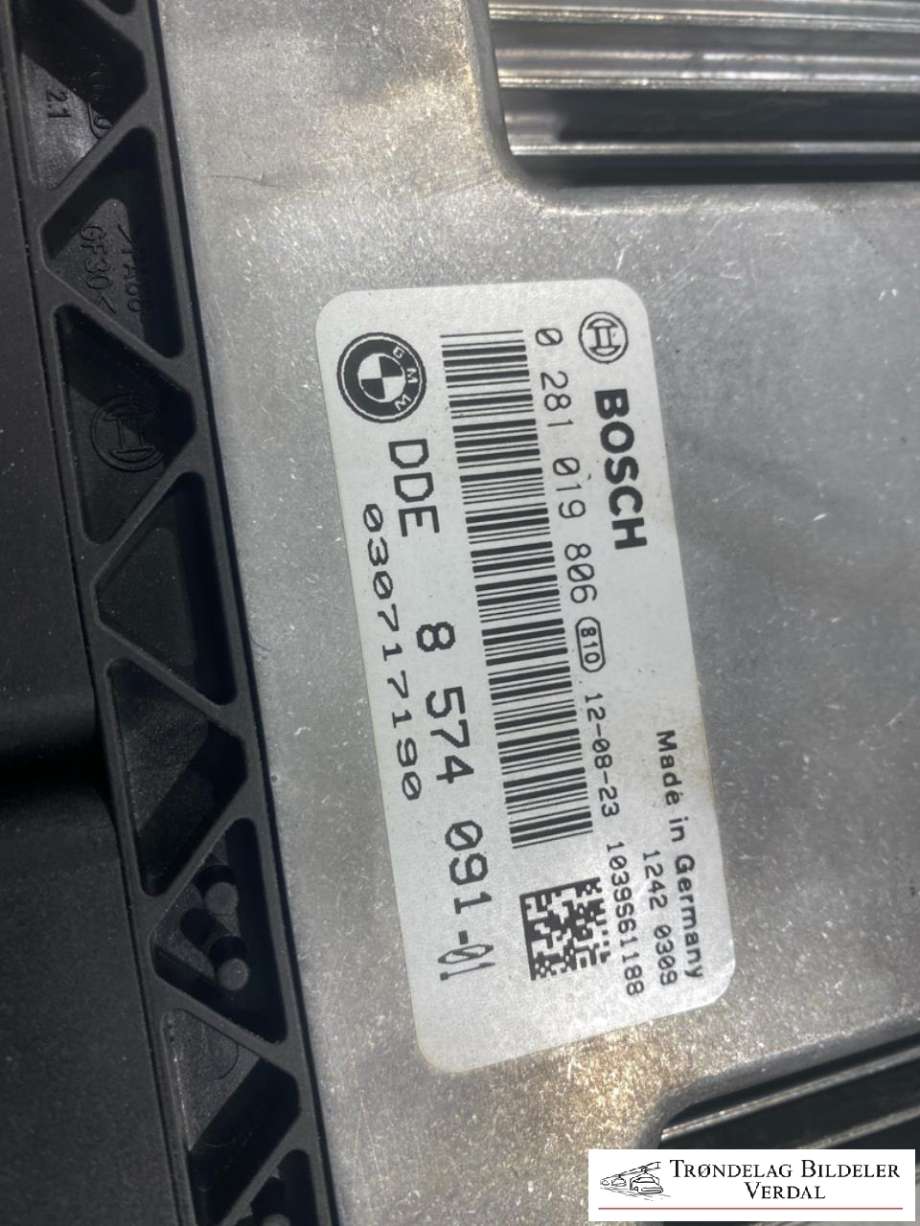 Styreenhet motor til BMW 5-Serie 2010-2017 (F10/F11) (F10/F11) (857409101|0281019806|)