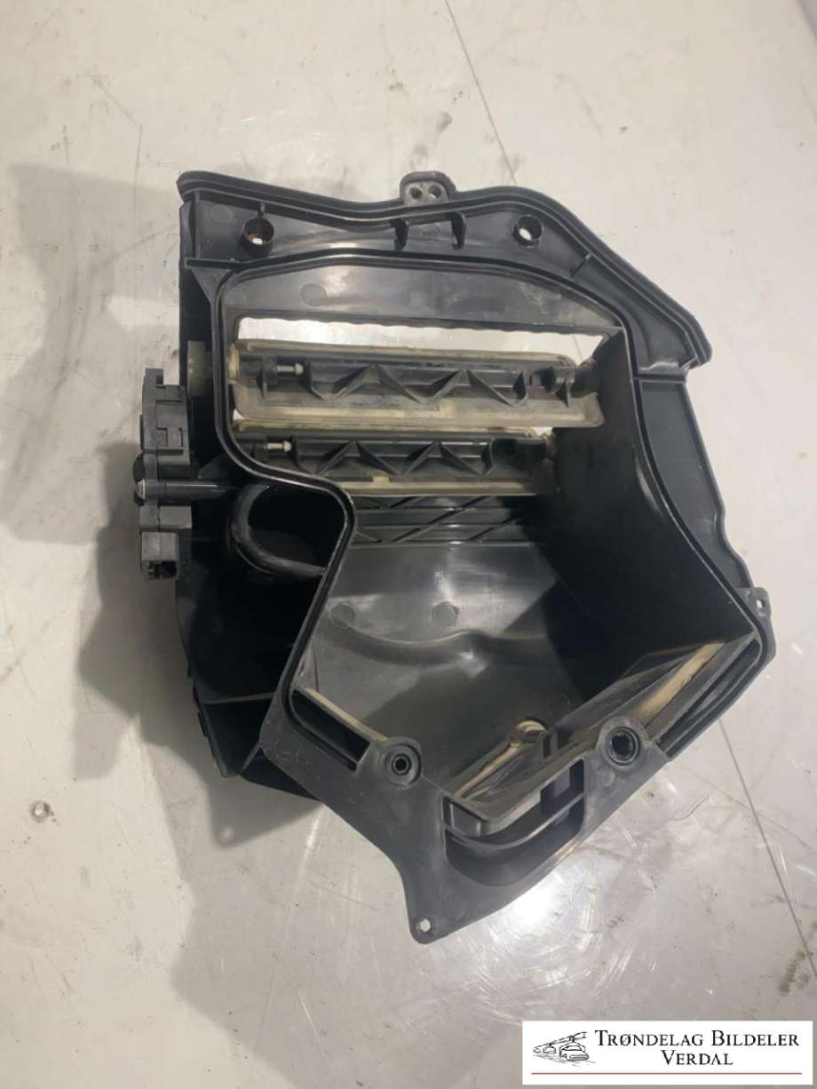 Varmeapparat diverse til BMW 5-Serie 2010-2017 (F10/F11) (F10/F11) (6411924817104|)