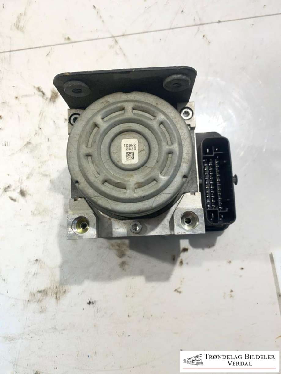 ABS sentral til Ford Transit Courier, 2018-2023 (Type I, Fase 2)  (2395101)