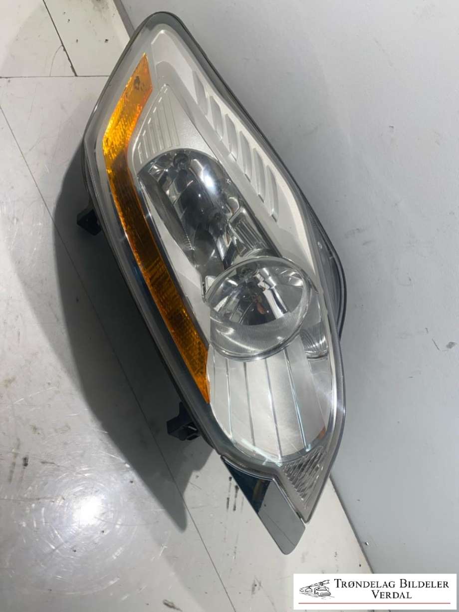 Frontlykt høyre halogen til Ford Kuga, 2008-2012 (Type I)  (1EJ00969662)