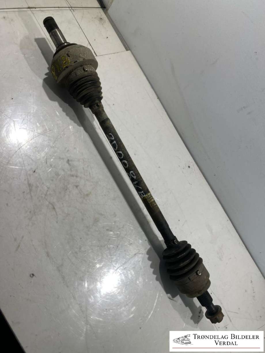 Drivaksel venstre bak, diesel/automat til Mercedes ML, 2005-2011 (W164) (W164) (1643501210)