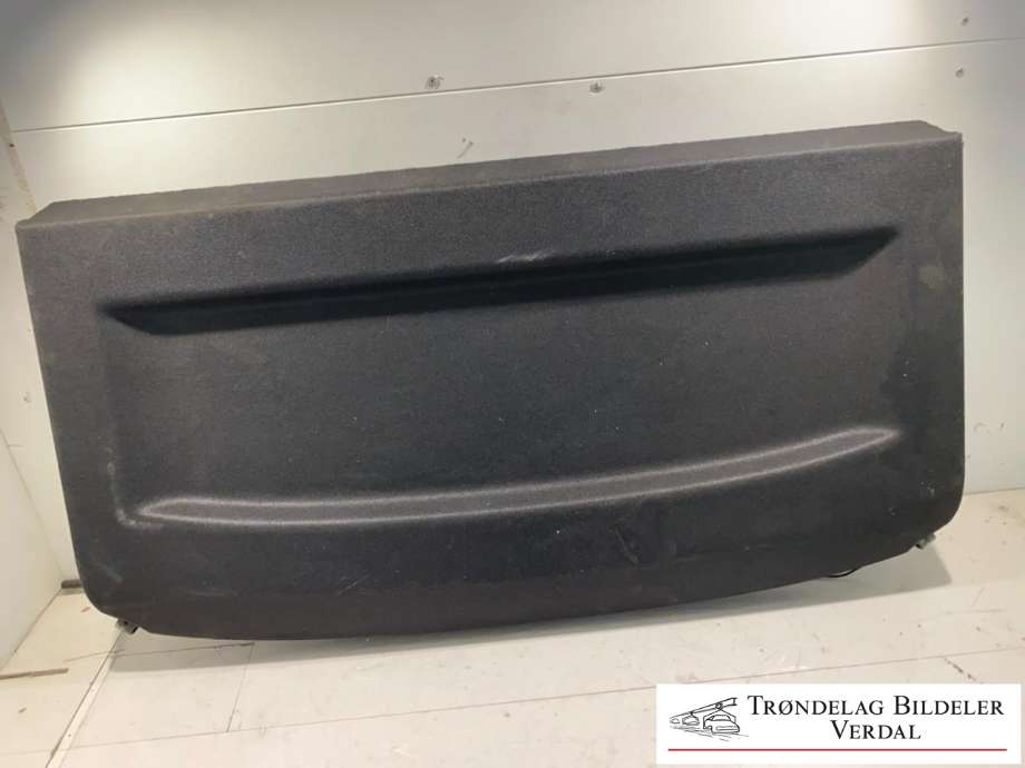 Hattehylle til BMW 2-Serie, Active/Gran Tourer 2014-->> (F45/F46) (F45/F46) (|P/N)