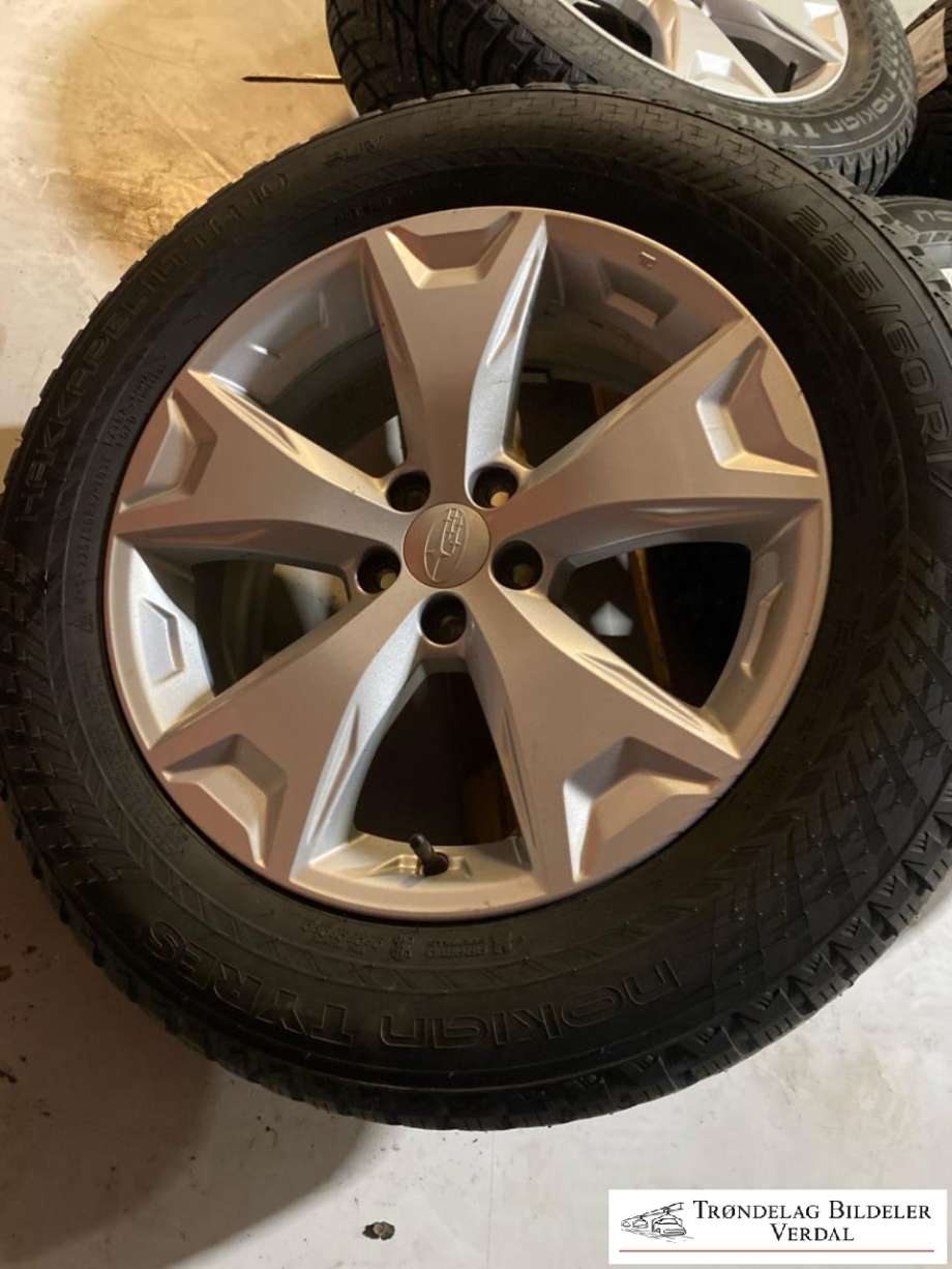 Hjulsett aluminium vinter til Subaru Forester 2013-2019 (Type IV)  (NOKIAN HAKKA 10|225/60R17|DOT: 2322|DYBDE: 8MM)
