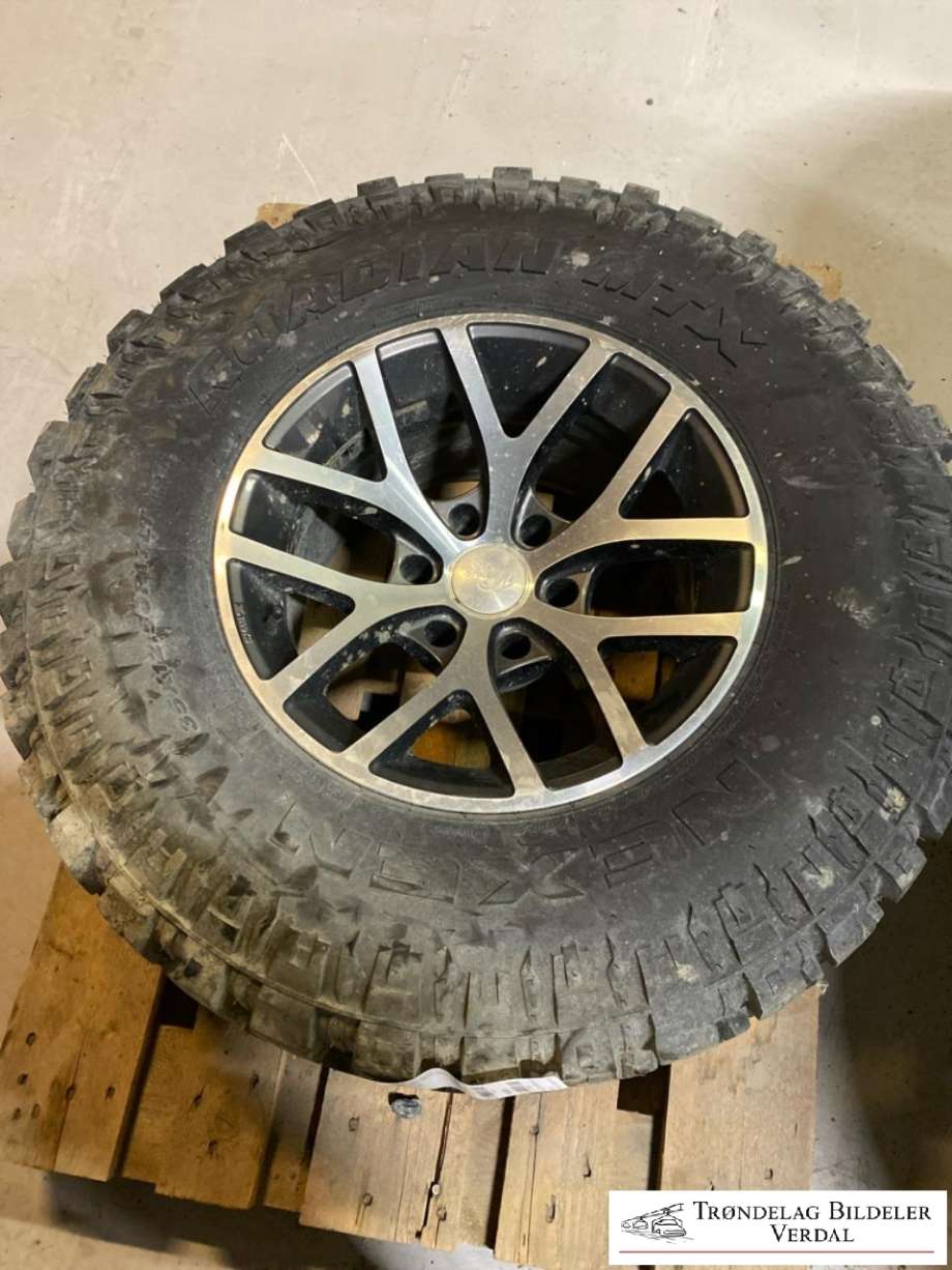 Hjulsett aluminium sommer til Isuzu D-Max 2017-2020 (Type II, Fase 2)  (NEXEN ROADION MTX|35X12|50R17|)