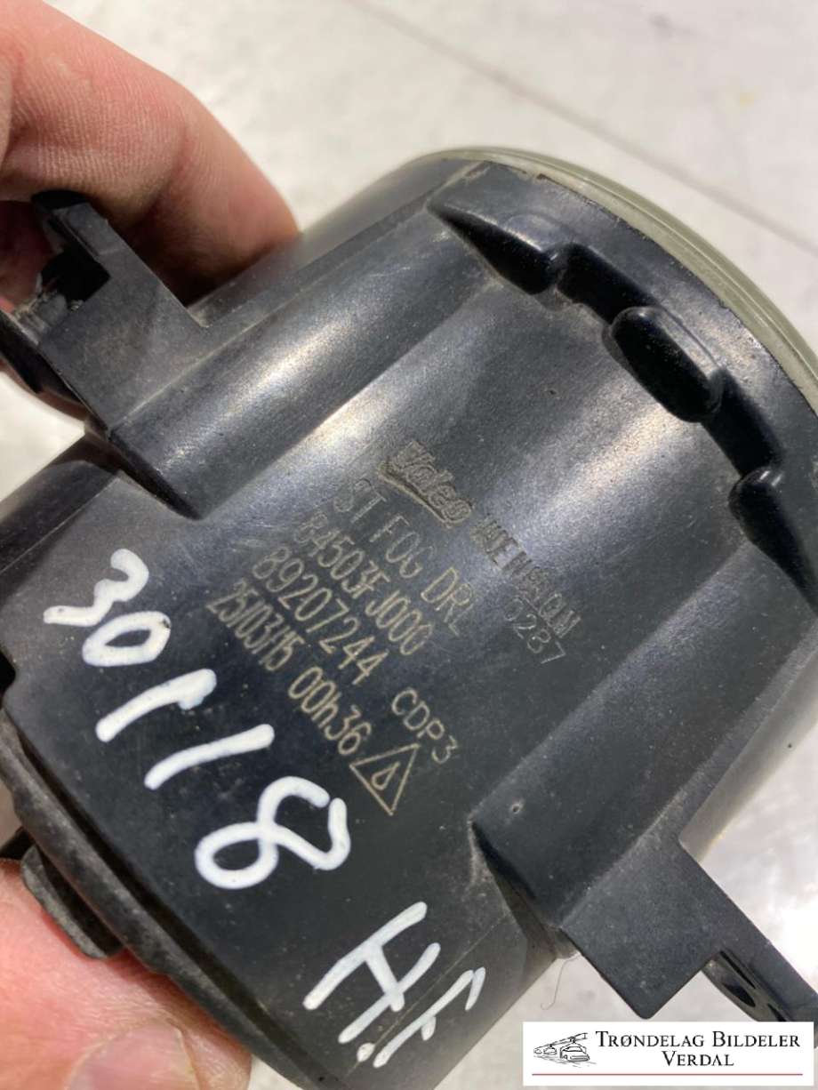 Tåkelykt høyre foran til Subaru Forester 2013-2019 (Type IV)  (VALEO|8950181|)