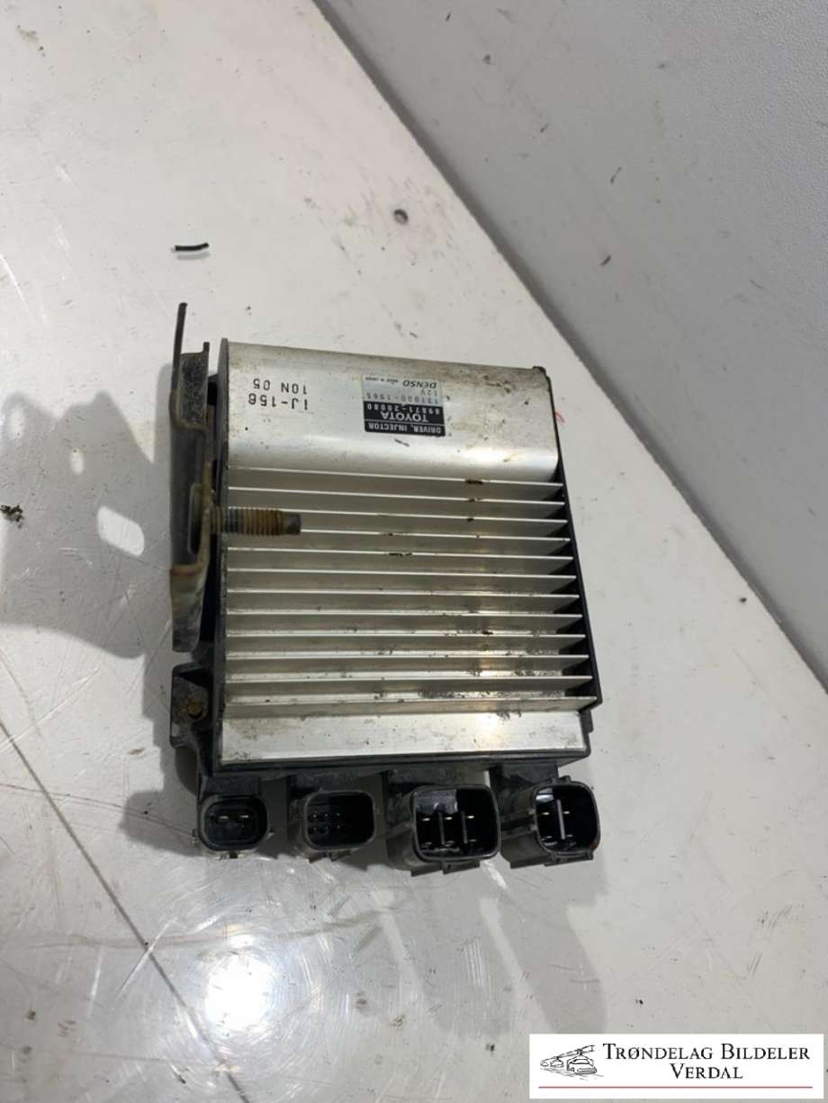 Styreenhet drivstoffpumpe til Toyota Hilux, 2012-2016  (8987120080)