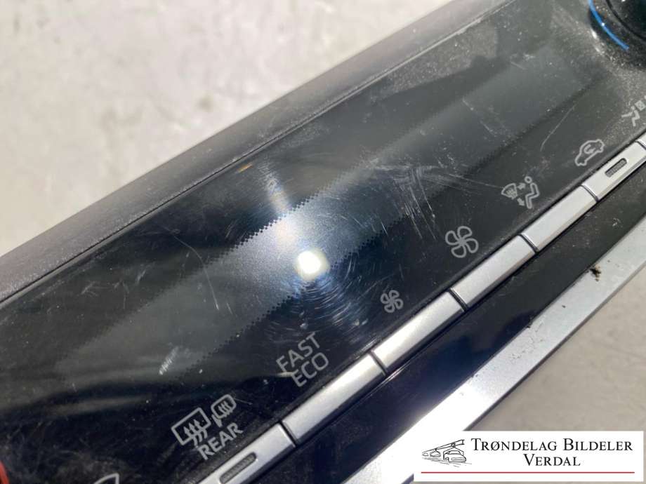 Varmeapparat betjening til Toyota Corolla 2019-->>  (5590002F30|)