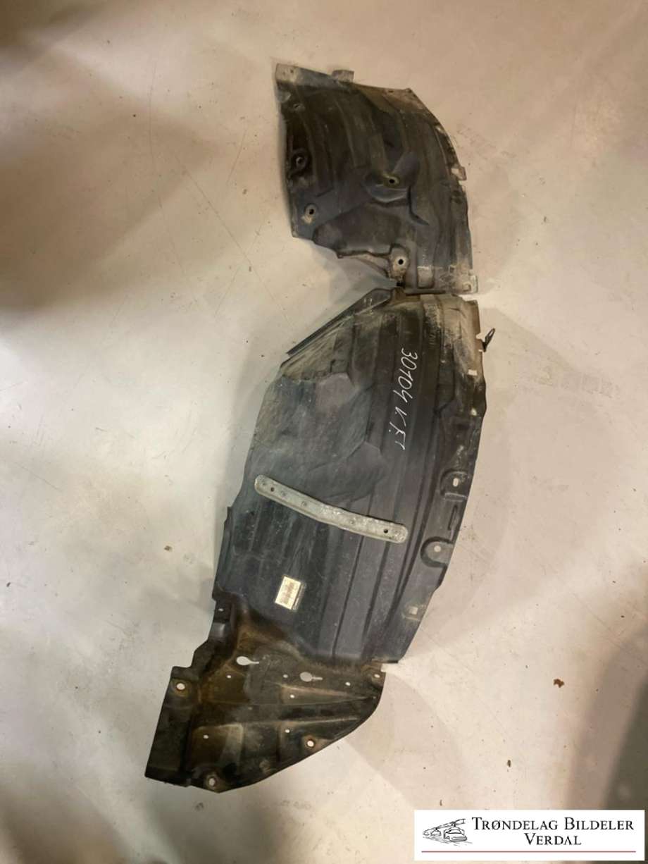 Skjerm locari høyre foran til Mazda CX-5, 2012-2017 (Type I)  (K7016)
