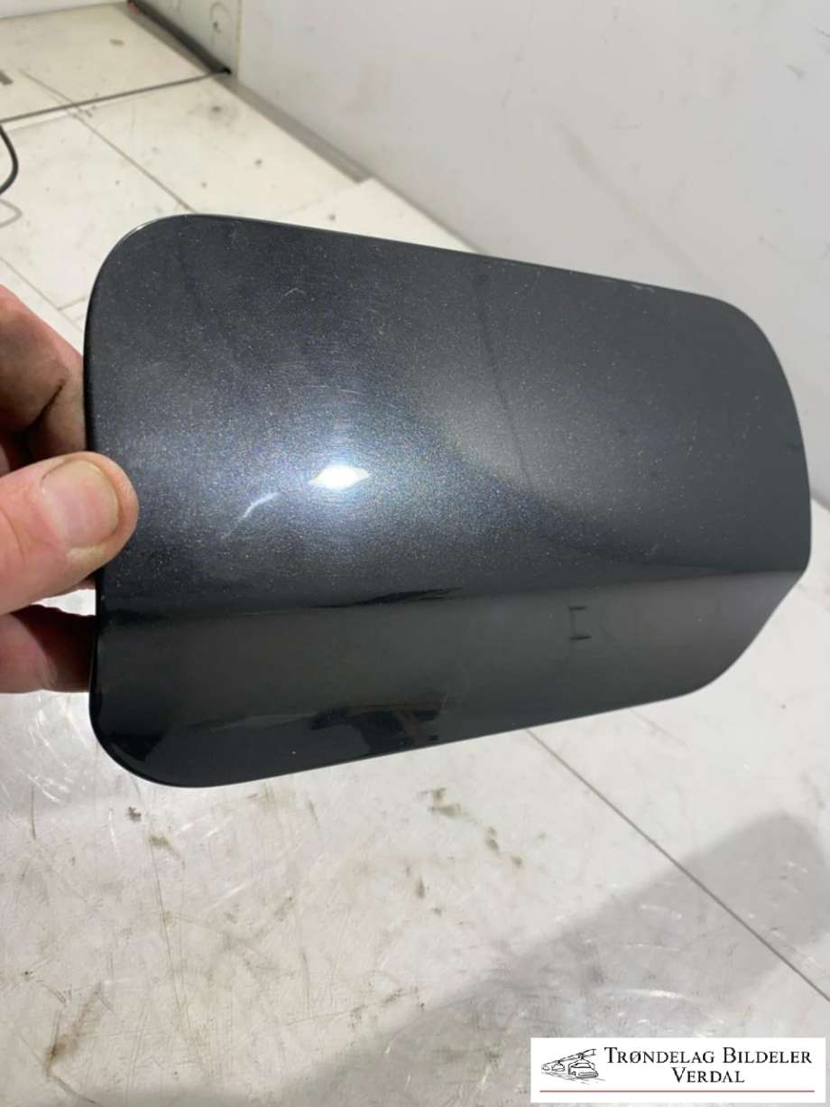 Tanklokk til BMW 5-Serie 2010-2017 (F10/F11) (F10/F11) (|P//N)