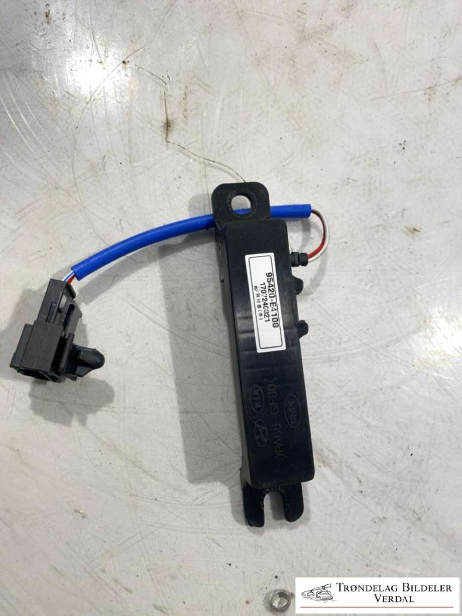 Antenne forsterker til Kia Soul 2014-2019 (Type II) (95420E4100|)