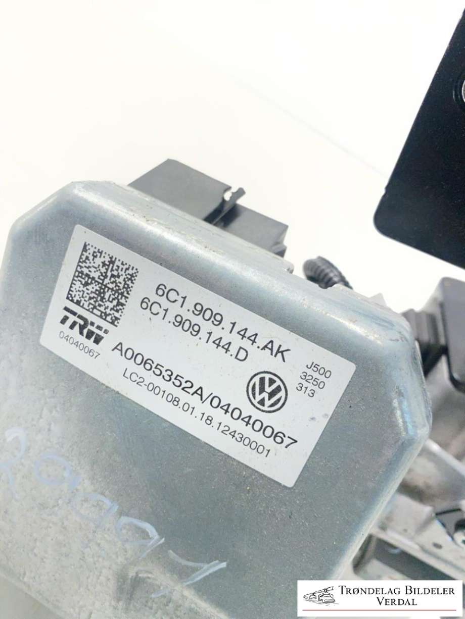 Rattaksel elektrisk servo til Škoda Rapid 2012-2019 (6C1909144AK|30|)