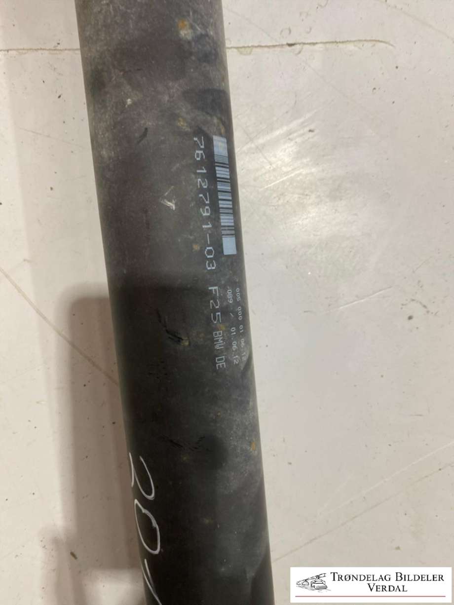 Mellomaksel til BMW X3 2010-2017 (F25) (F25) (761279103|)