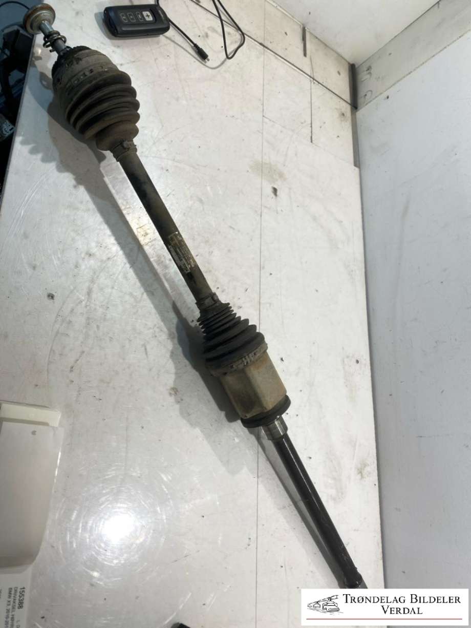 Drivaksel høyre foran, diesel/automat til BMW X3 2010-2017 (F25) (F25) (7598028AI04|)