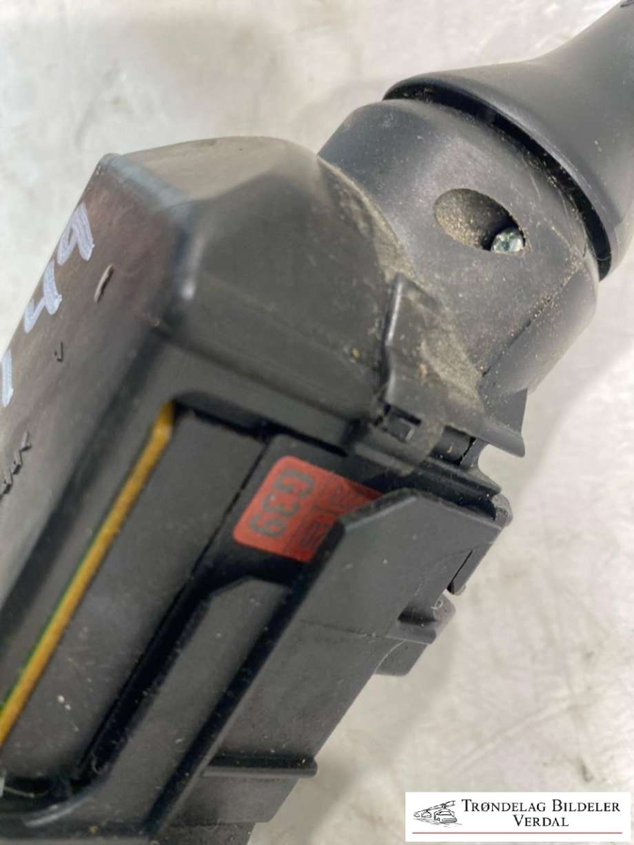 Bryter combi til Toyota Hilux 2006-2011  (52170|)