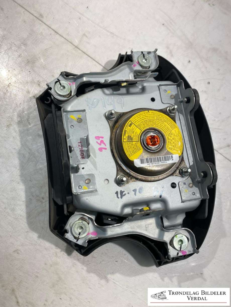 Airbag rattpute til Toyota Hilux 2006-2011 (313398106A6C|)