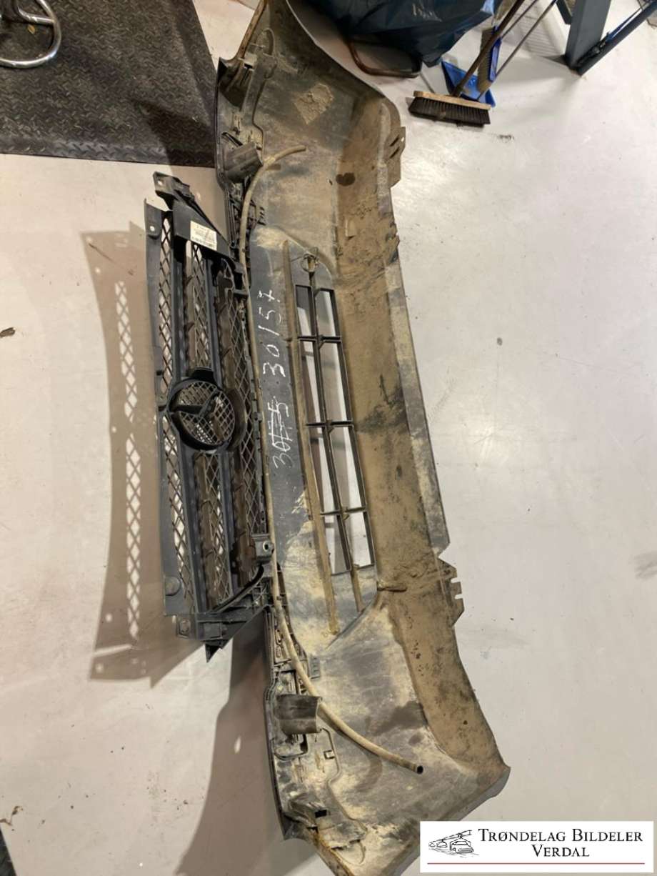 Støtfanger foran til Mercedes Vito/Viano 2010-2014 (Fase 2) (W639) (W639) 