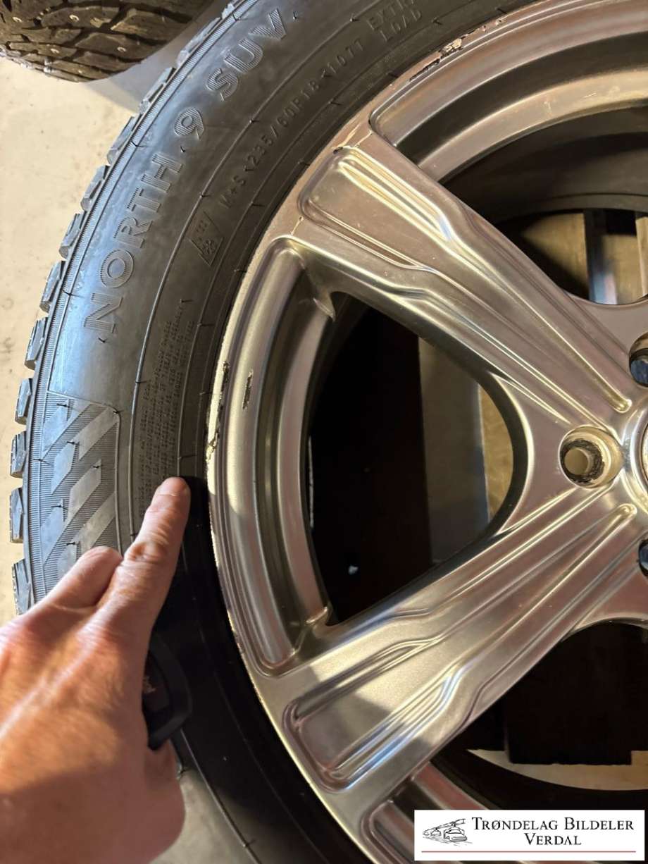 Hjulsett aluminium vinter til Volvo XC60 2008-2013 (Type I, Fase 1)  (NOKIAN NORDMAN 8|235/60R18|DOT: 4523|DYBDE  8MM)