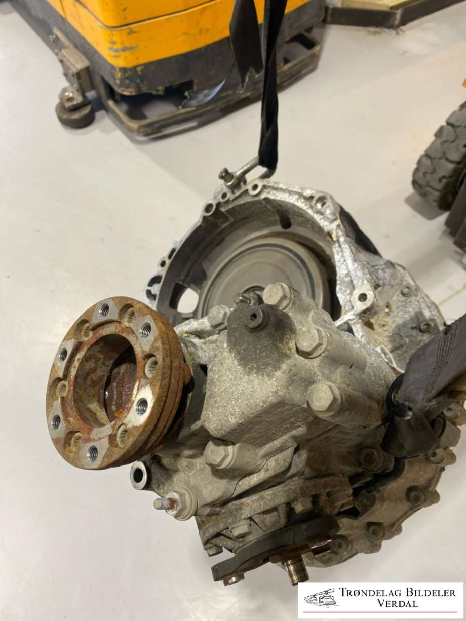 Girkasse manuell 6-trinn til VW Passat 2011-2015 (B7) (B7) (02E 300 011 GX|)