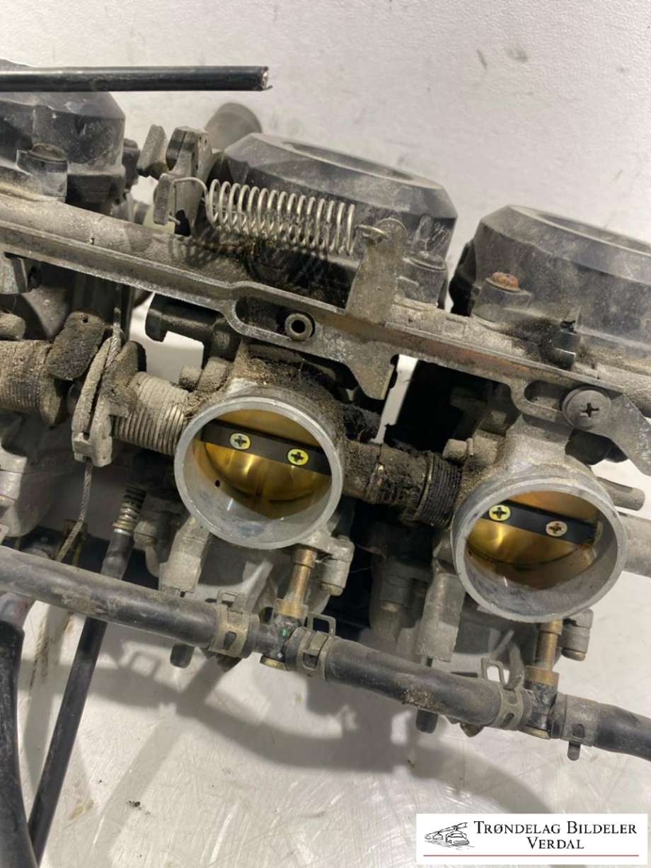 Forgasser til MC Yamaha YZF-R6 1999-2002 (|P/N)