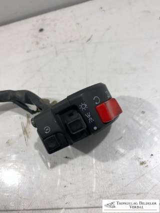 MC, Bryter combi, høyre til MC Yamaha YZF-R6, 1999-2002  (|P/N)