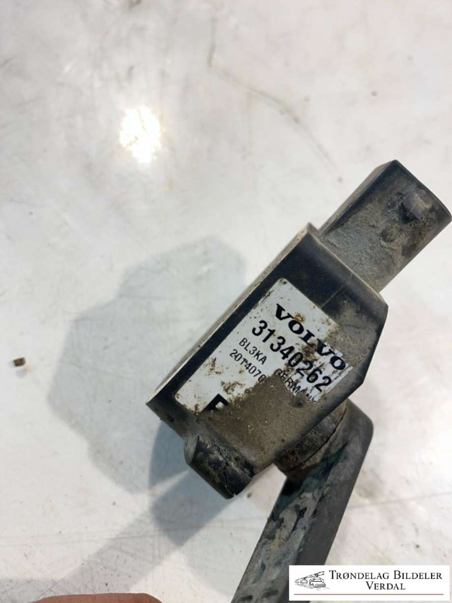 Sensor nivå, høyre foran til Volvo V40 2012-2019 (31340262|)