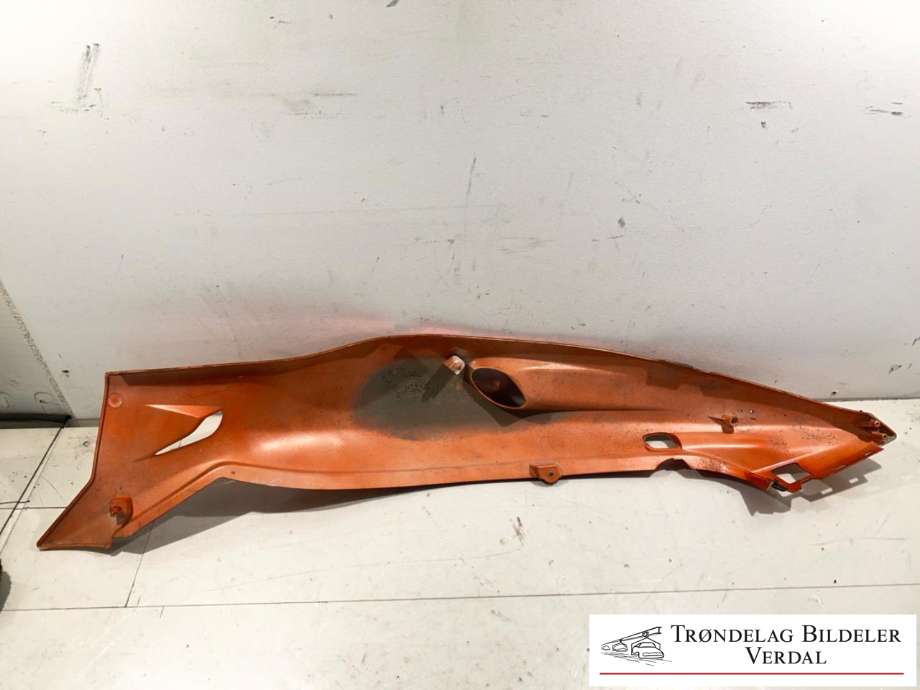 MC, Deksel, side venstre til MC Yamaha YZF-R6 1999-2002 (|P/N)