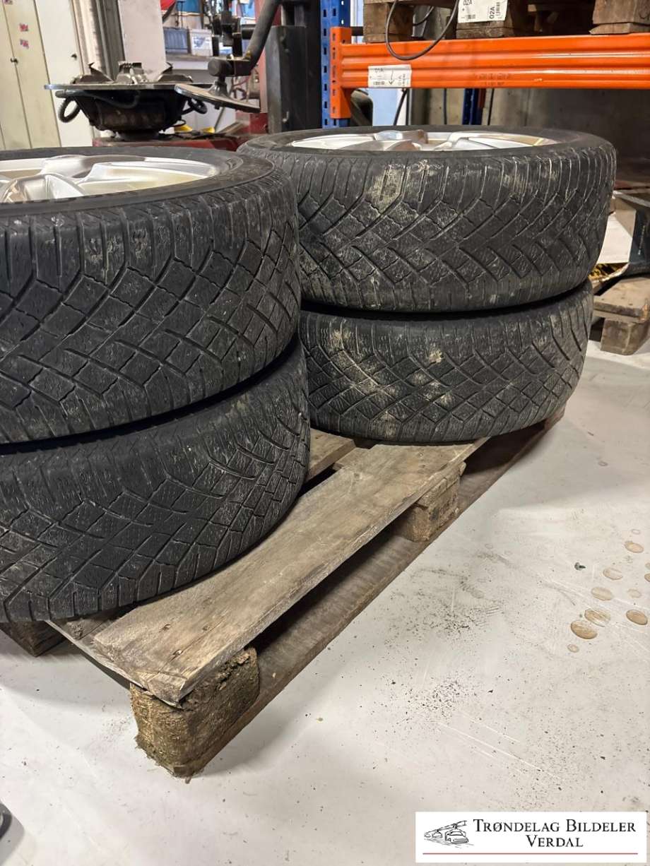 Hjulsett aluminium vinter til Volvo XC60 2008-2013 (Type I, Fase 1) (235/55R18||DYBDE 4 MM)