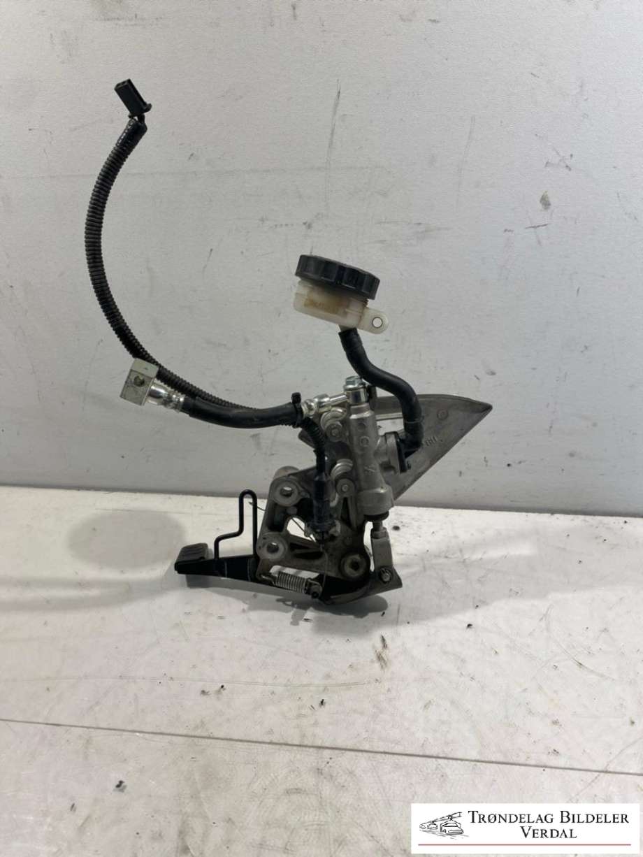 MC, Fotbrems til MC Suzuki GSX-R125 2017-->>  (BMT2RH|)
