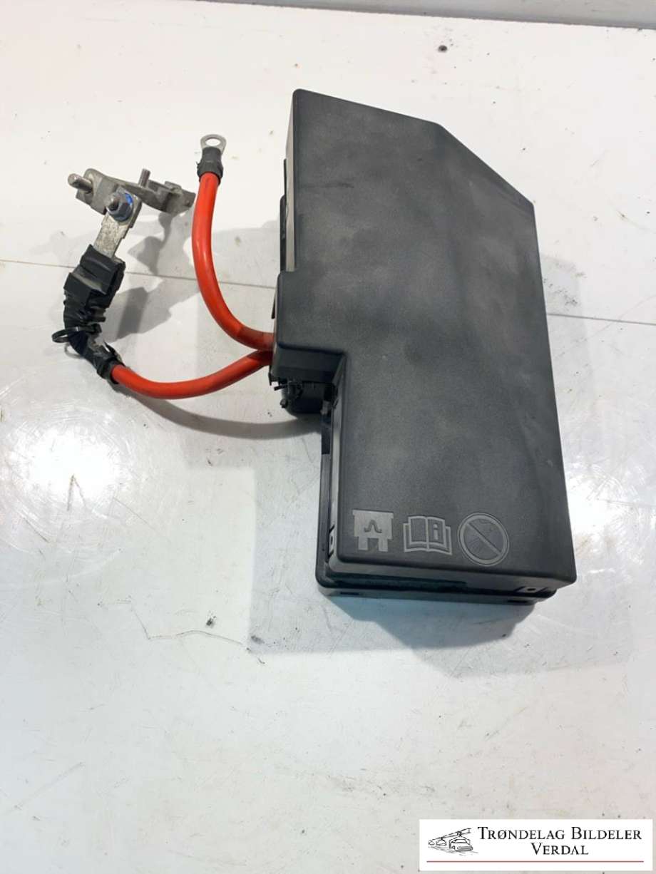 Styreenhet batteri til Volvo V40 2012-2019 (31346998-1|)