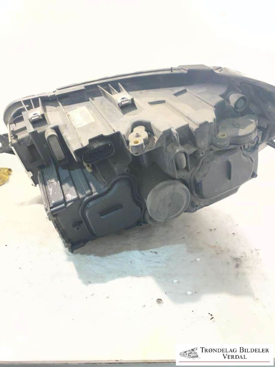 Frontlykt høyre full-LED til VW Transporter / Caravelle 2019-->> (T6.1) (T6.1) (7E1 941 774|)