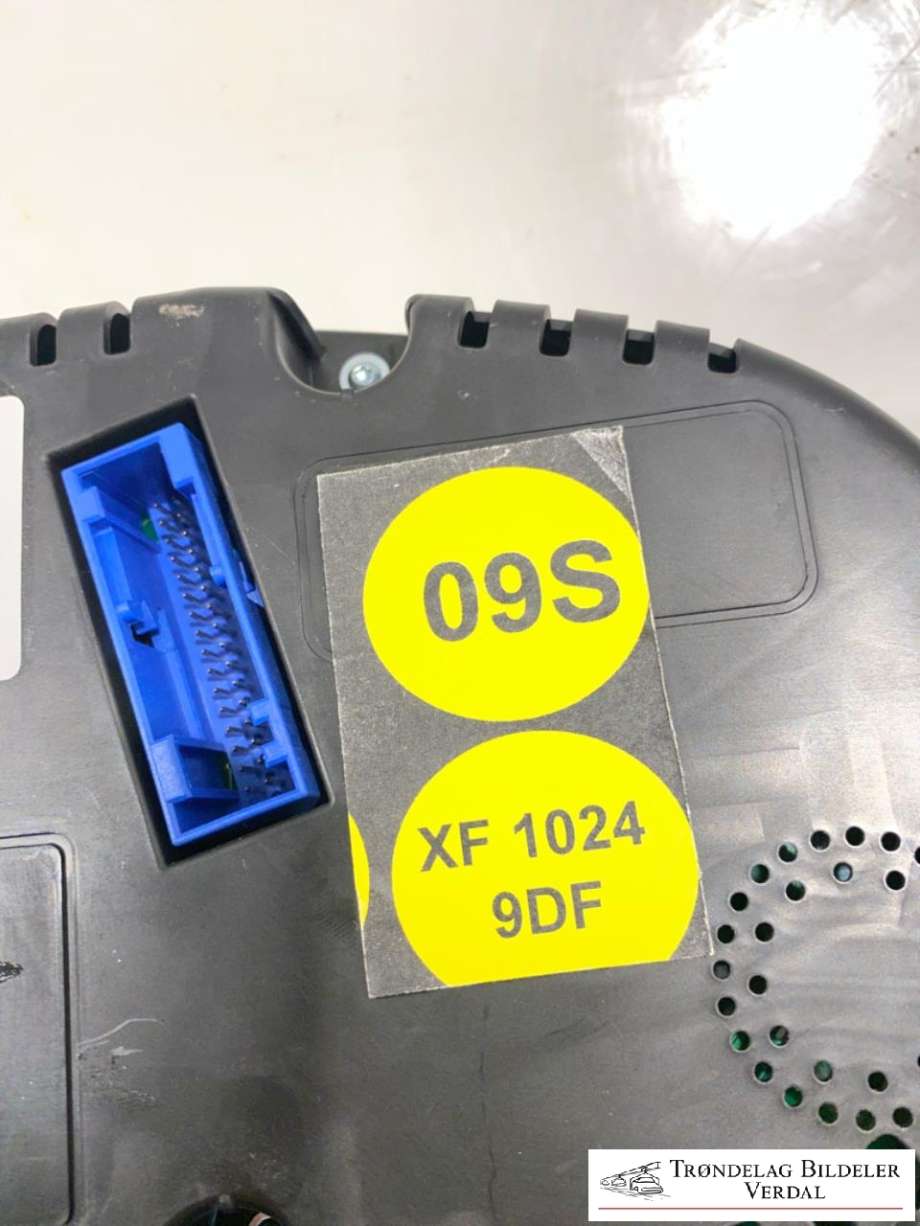 Instrumentpanel til VW Amarok 2010-2016 (Type I, Fase 1) (2H0920863|)