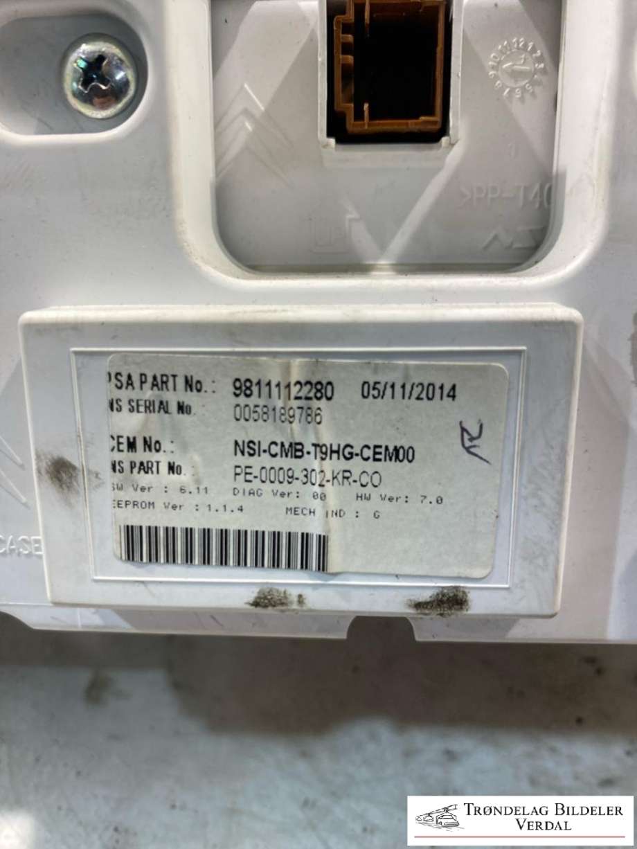 Instrumentpanel til Peugeot 308 2013-2021 (Type II)  (9811112280|)