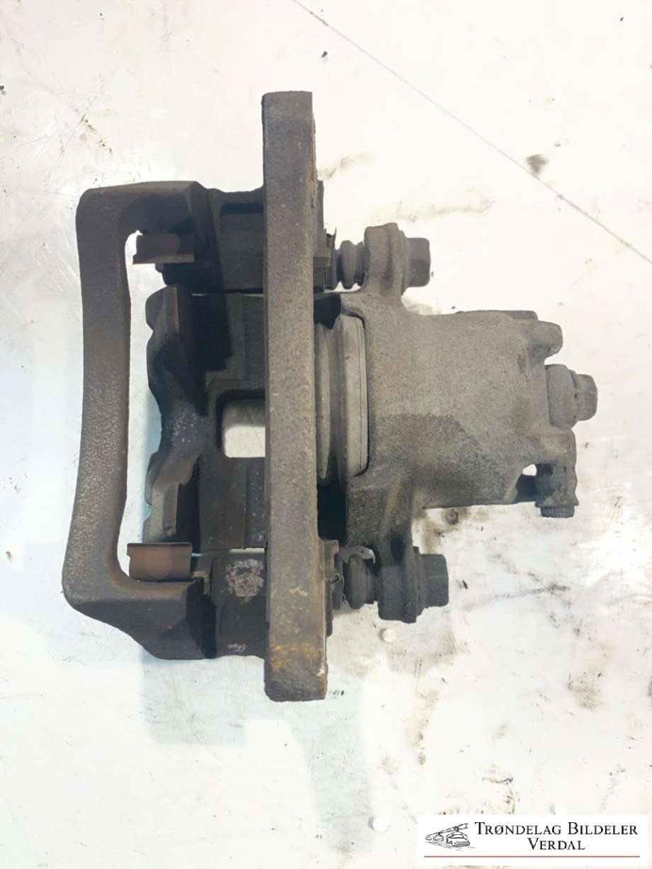 Bremsecaliper venstre bak til Mitsubishi Pajero 2016-2019 (Type IV, Fase 2)  