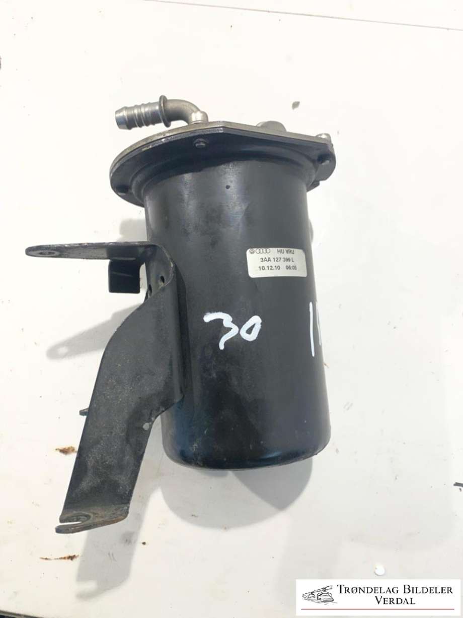Dieselfilterholder til VW Passat, 2011-2015 (B7) (B7) (7NO127400)