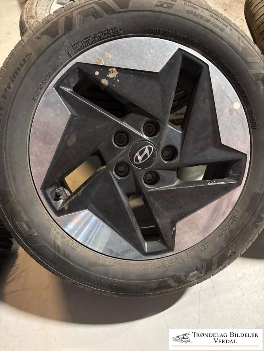 Hjulsett aluminium sommer til Hyundai Kona 2024-->> (Type II)  (NEXEN|215/60R17|DOT: 2324|DYBDE: 7MM)