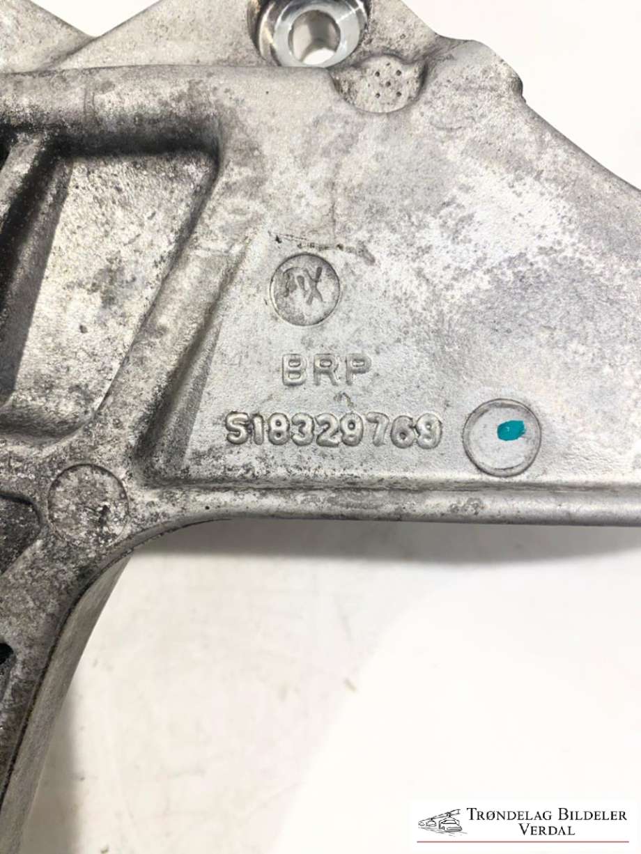 Motorfeste til Snøscooter Lynx øvrige 0-->>  (18329769|)