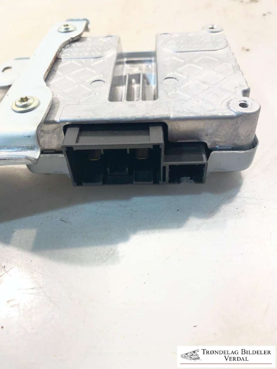 Styreenhet diverse til Isuzu D-Max 2021-->> (Type III)  (8983917371|)