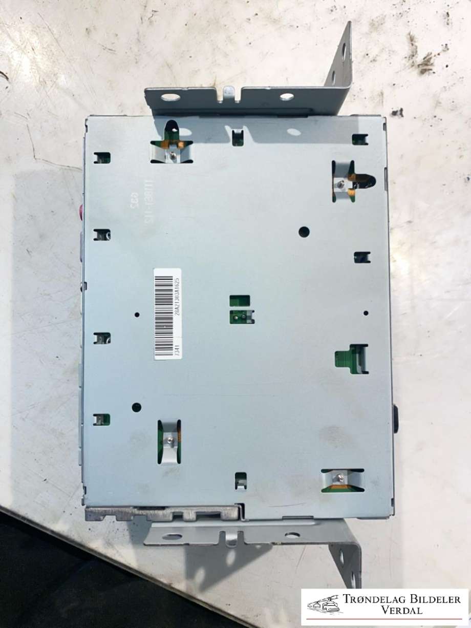 Bilstereo diverse til Isuzu D-Max 2021-->> (Type III)  (8974808232|)