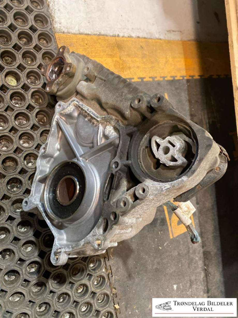 Girkasse 4WD fordelingskasse til BMW 5-Serie, 2010-2017 (F10/F11) (F10/F11) 