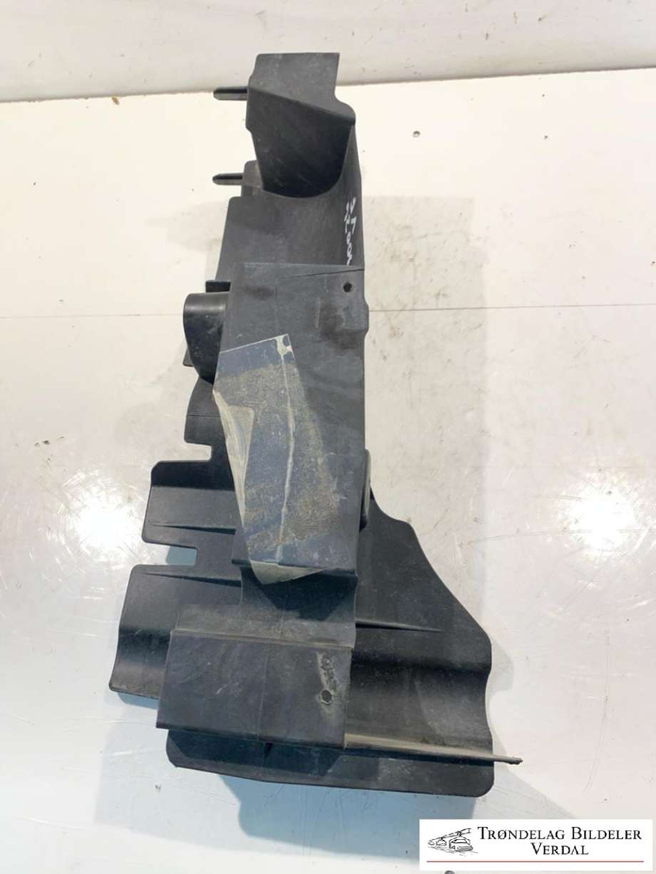 Frontplate nedre til Mercedes Sprinter 2013-2018 (Fase 2) (906) (906) (A9068890031|)